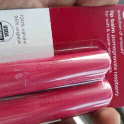 EOS POMEGRANATE RASPBERRY PARA LABIOS SUAVES LABIAL