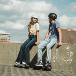 Hover-1 All-Star Hoverboard, Rosa Brillante, Ruedas LED de 6.5 pulgadas, Luces de Sensor LED